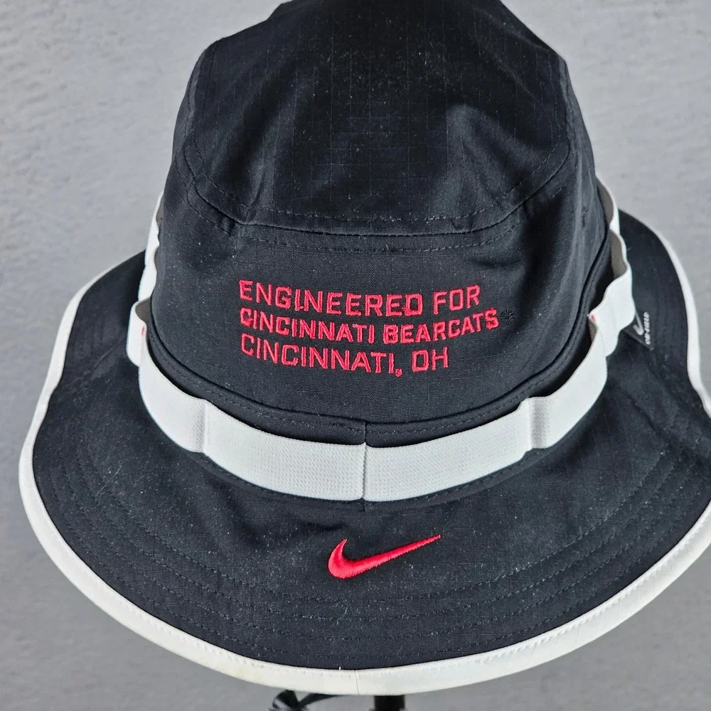 Nike Bucket Hat Men M Black Cincinnati Bearcats Apex Boonie Dri-FIT On-Field